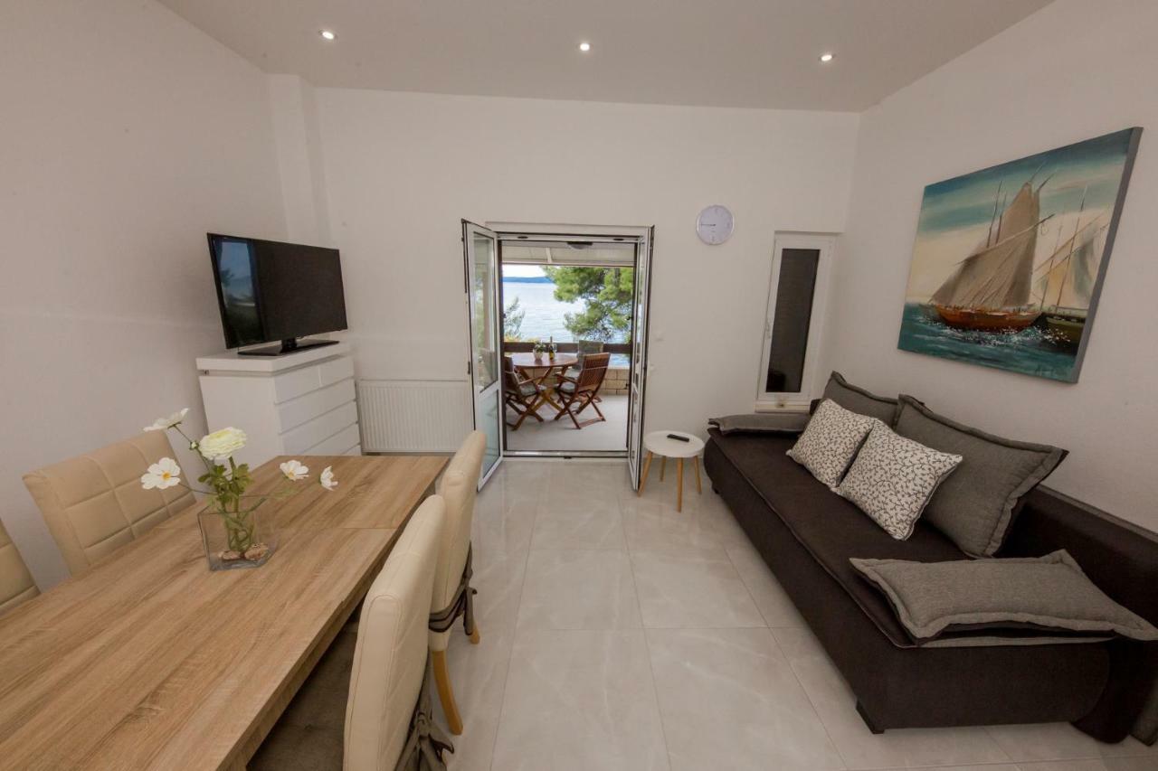 Apartments Mateo Trogir Exterior photo