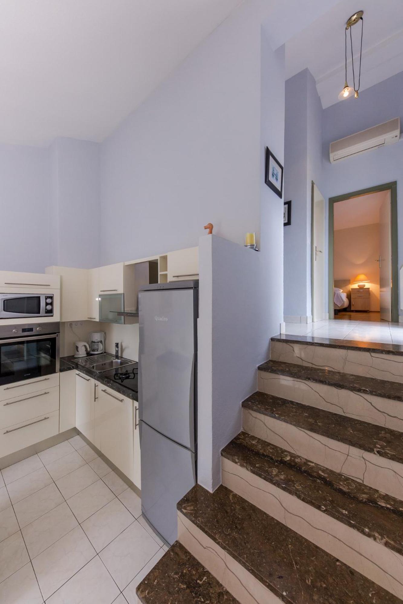 Apartments Mateo Trogir Exterior photo